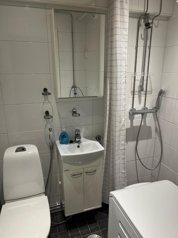 Apartment For Four At The City Center 로바니에미 외부 사진